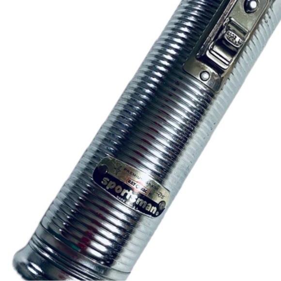 Vintage Ray O Vac Sportsman Stainless Steel Flashlight 7.5”long. - Picture 4 of 4